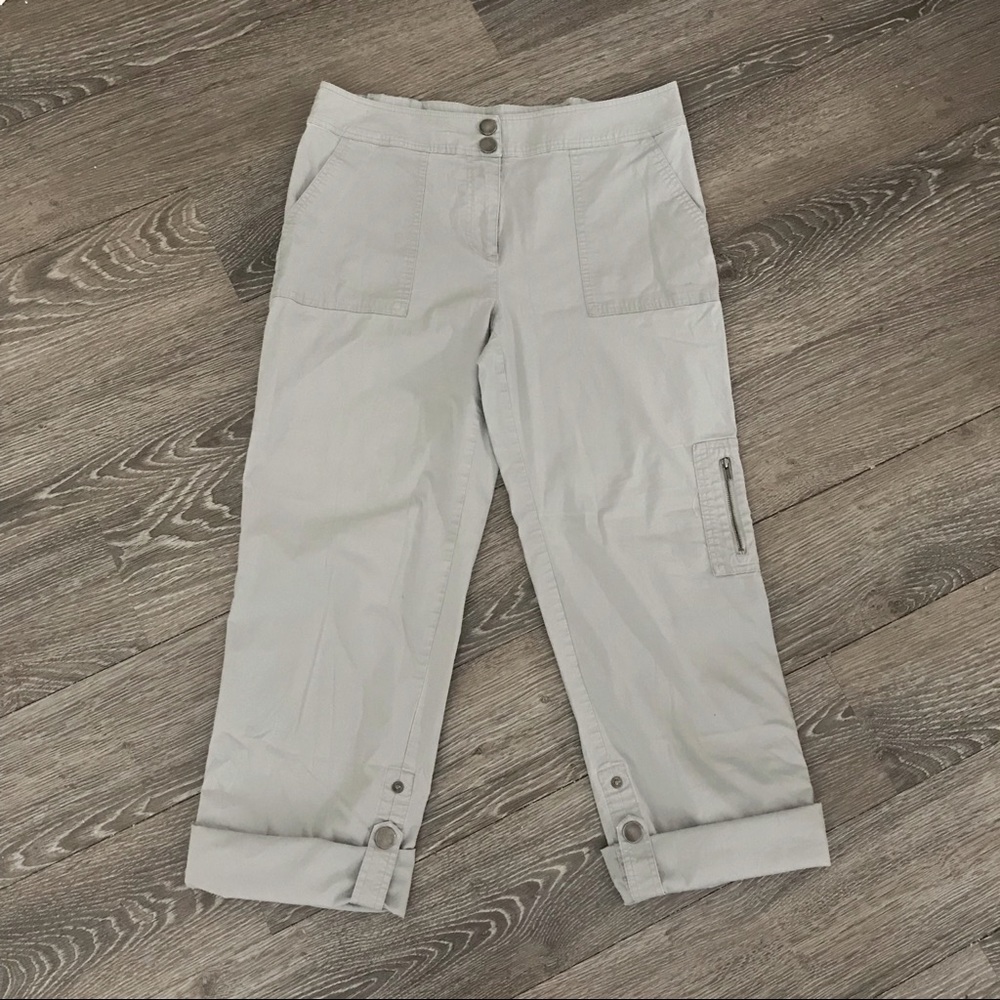 Chico’s Roll Up Cargo Pants / Capris